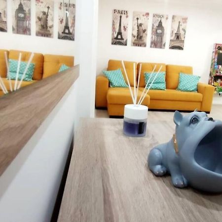 Apartamento - LUJO - Parking, Maquina Arcade, Wifi y Netflix Oviedo Exterior foto